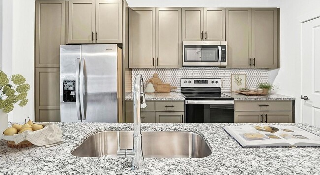 Photo - 305 Prine Pl Unidad A5