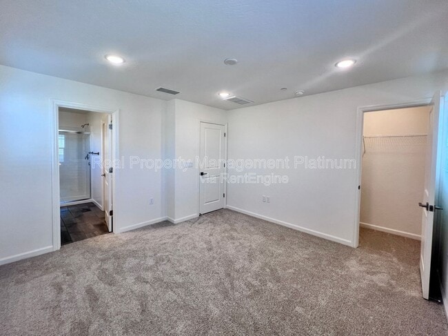 Photo - 1544 Farmhouse Ln