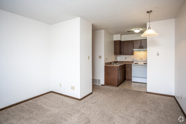 1BR, 1BA - Stonewood/515 SF