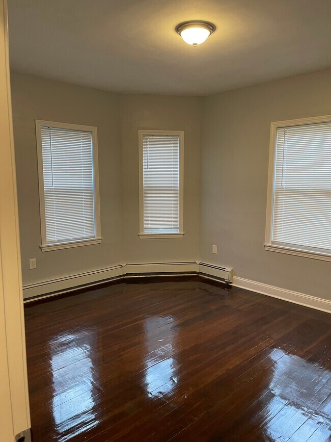 Photo - 26 Babson St