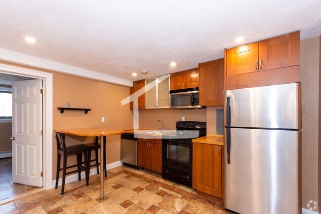 Building Photo - Well maintained One Bedroom Unit 2A Rental