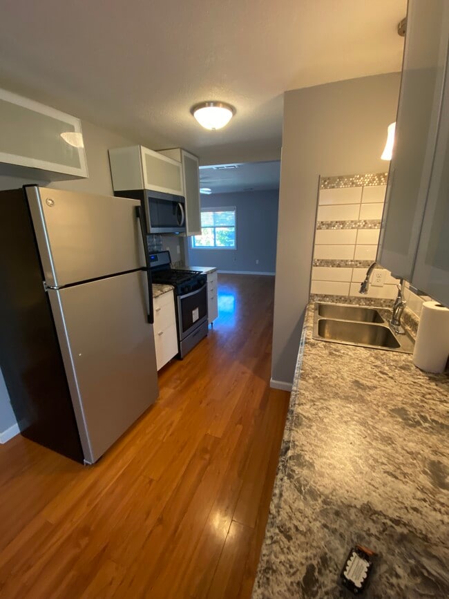 Photo - 130 E Vienna St Unit 3