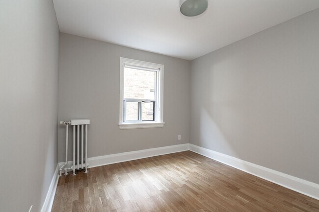 Photo - 145 Arlington Avenue Unité 7