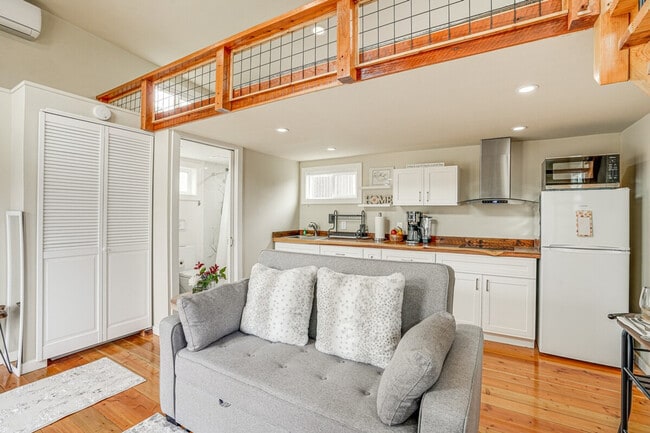 Photo - 1142 Temple Dr Unit ID1305273P