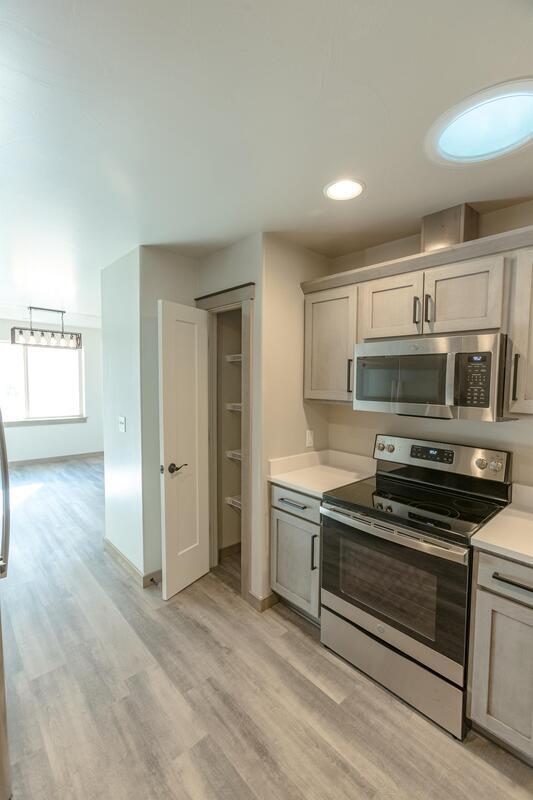 Photo - 3930 St Marys Rd