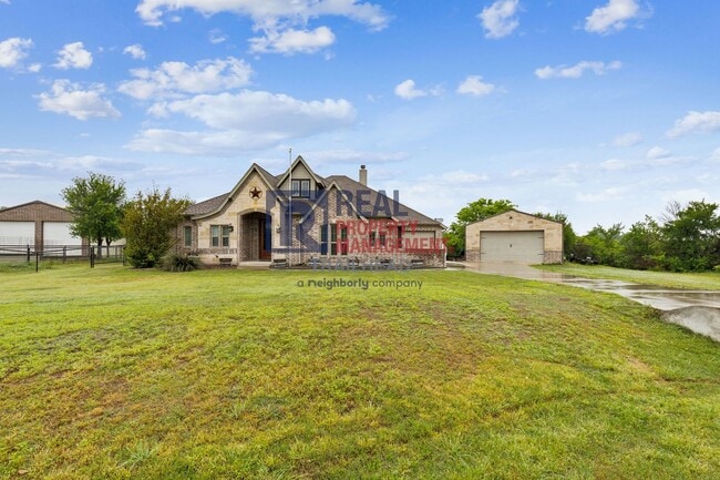 Photo - 113 Maral Ln