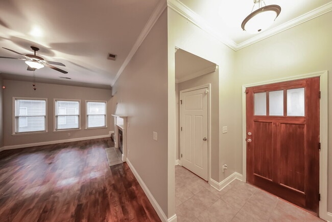 Photo - 141 Stonebriar Dr
