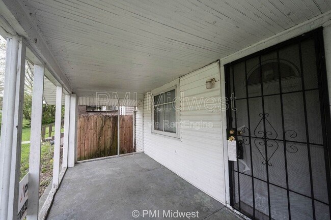 Photo - 1331 W 34th St