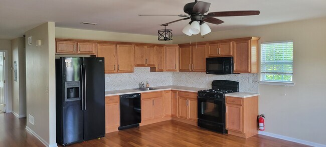 Photo - 802 Sunflower Way Unit 802