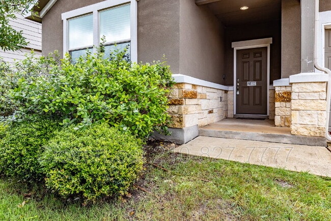 Photo - 10326 Rosalina Lp