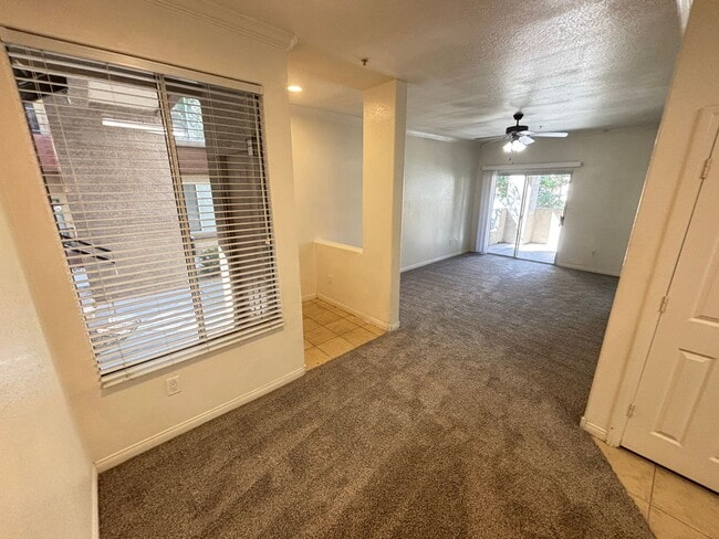 Photo - Gorgeous 1bed/1bath home nestled in a great area! Unit 1041