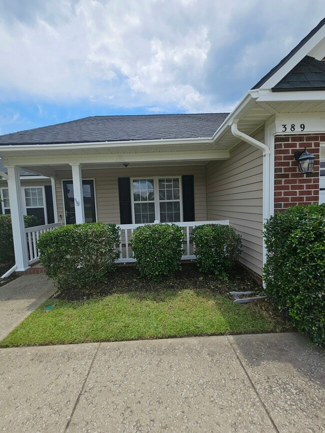 Photo - 389 Ivywood Ln