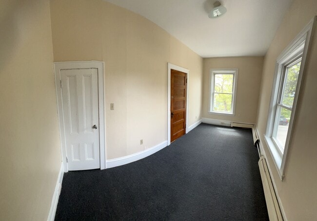 Building Photo - 24 Loomis St Rental