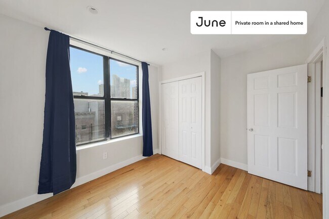 Photo - Room in Shared 4 bed/2 bath home Unidad B