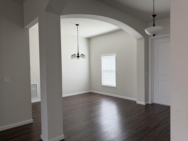 Photo - 4634 SW Athena Dr