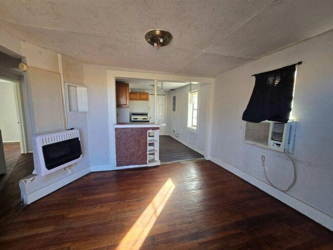 Photo - 711 S Roberts St