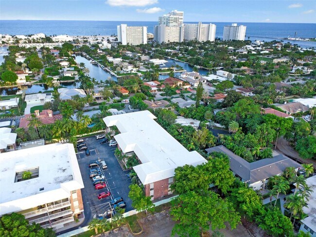 Photo - 2424 SE 17th St Unidad 207B