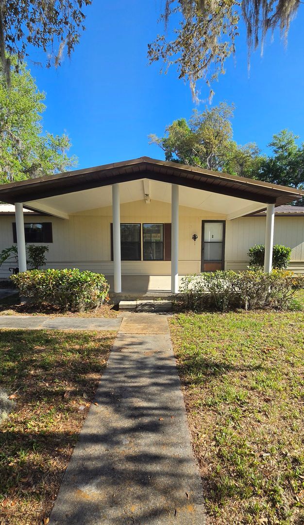 Photo - 3 Bedroom/3 Bath home in Archer FL