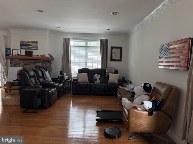 622 Cypress Ln