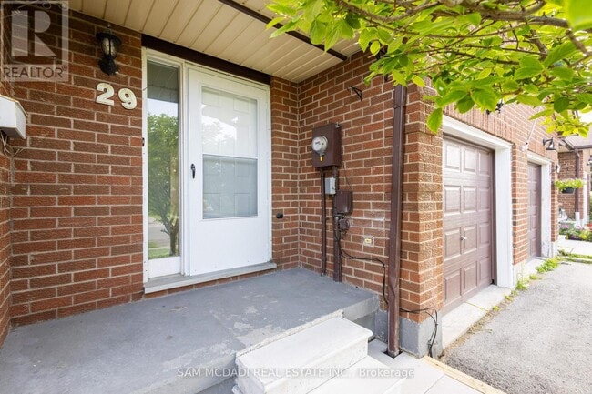 Photo - 29 Birchfield Dr