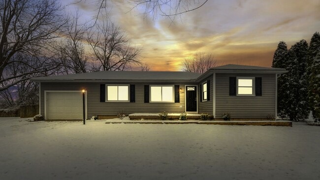 Building Photo - Community Park &amp; Midgard 3671 Unit 1289COMM