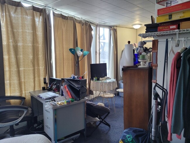 Photo - 1233 Marshall / 1222-36 Cass