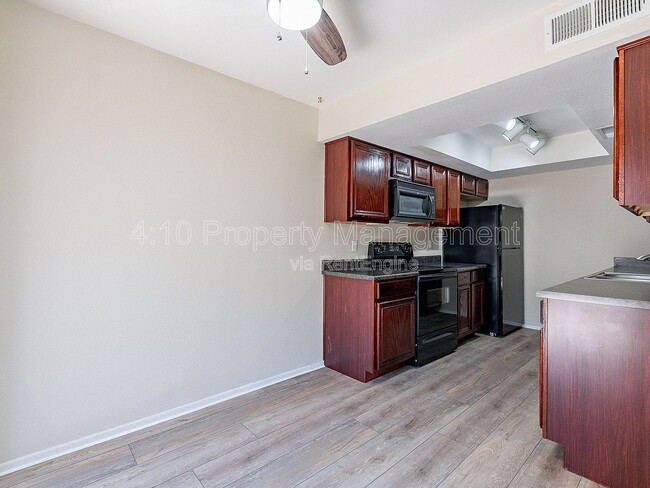 Photo - 1266 N 85th Pl