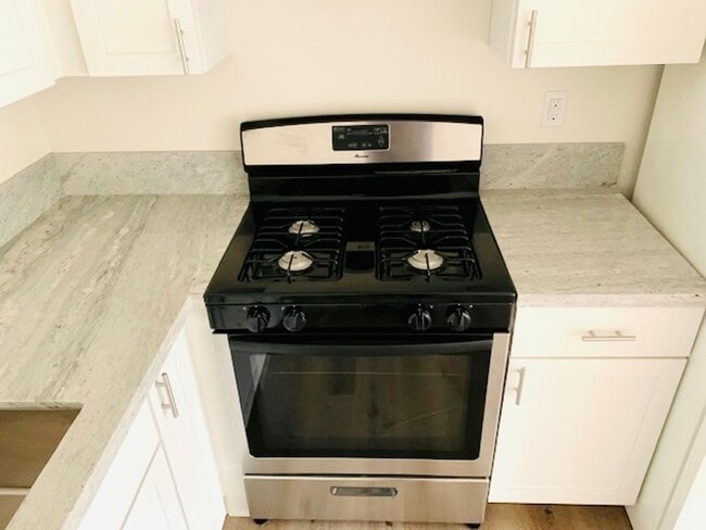 Photo - 8840-8840 Lakeview Rd Unit 8838 Lakeview Road B