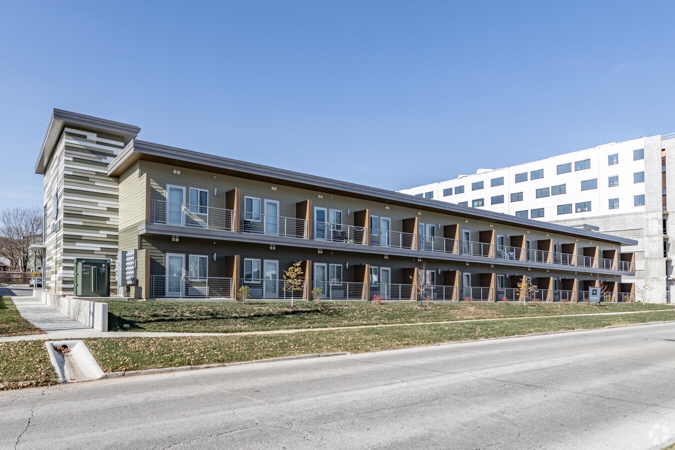 Holland's Edge Micro Units - Holland's Edge Micro Apartments Units