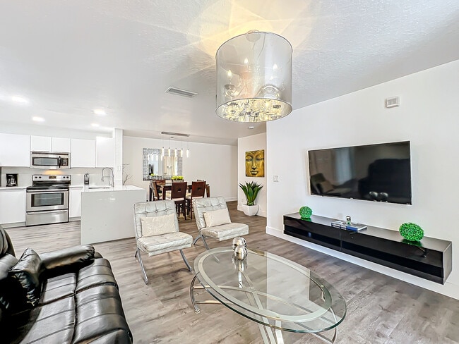 Photo - 7524 Seurat St Unit 201