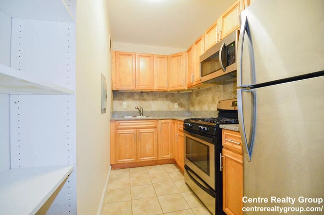 Photo - 28 Juniper St Apartments Unit 78