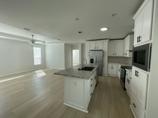 Photo - 34808 Robins Song Rd