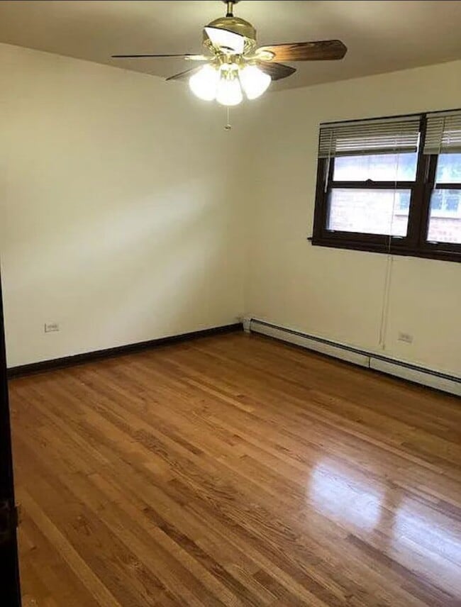 Photo - 344 Yates Ave Unit 3