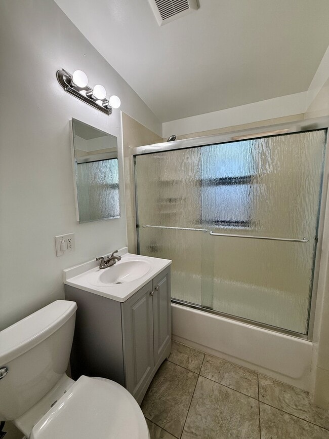 Photo - 1841 Mayette Ave