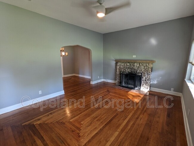 Photo - 4925 2nd Ave S