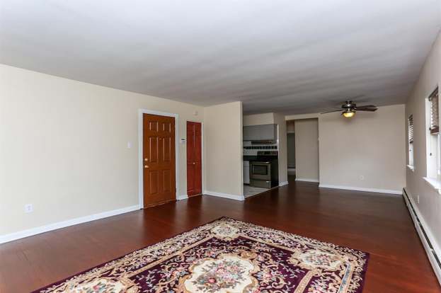 Photo - 354 S Swarthmore Ave Unit B4