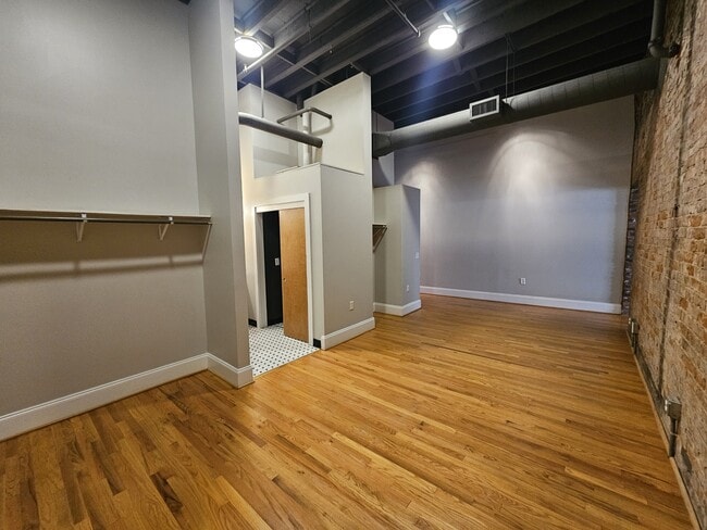 Photo - 1417 Market St