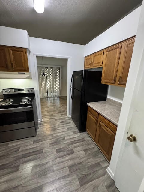 Photo - 6 Whispering