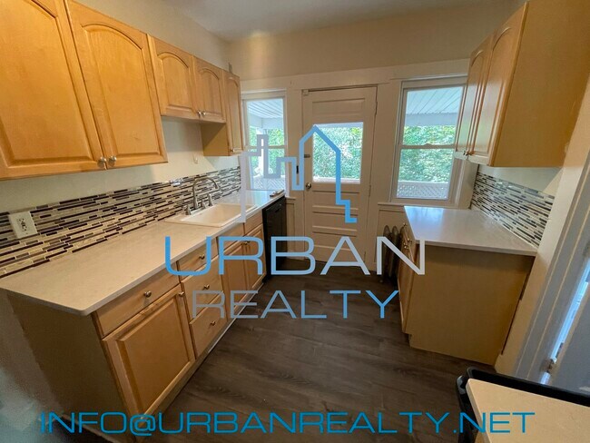 Kitchen - 46 Radnor Rd Unit 1