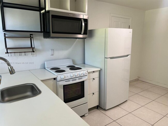 2 bedroom in Miami Gardens FL 33056 - 2 bedroom in Miami Gardens FL 33056 Rental