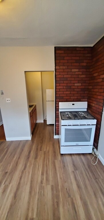 Photo - 130 Talbot Ave Unit 4