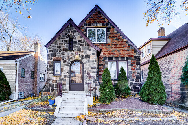 Building Photo - 3437 Cuyler Ave Rental