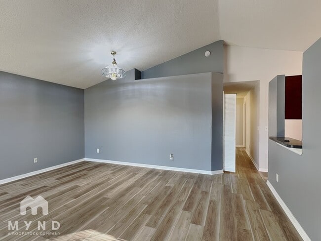 Photo - 5443 Cedar Ln