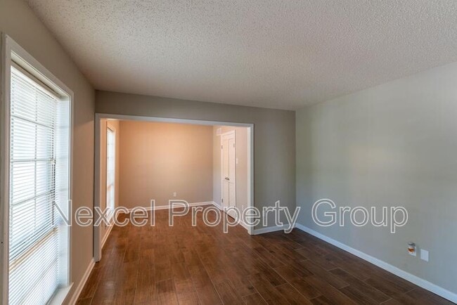 Photo - 4262 Sunnyslope Dr