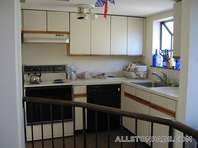 Building Photo - 29 Brainerd Rd Rental