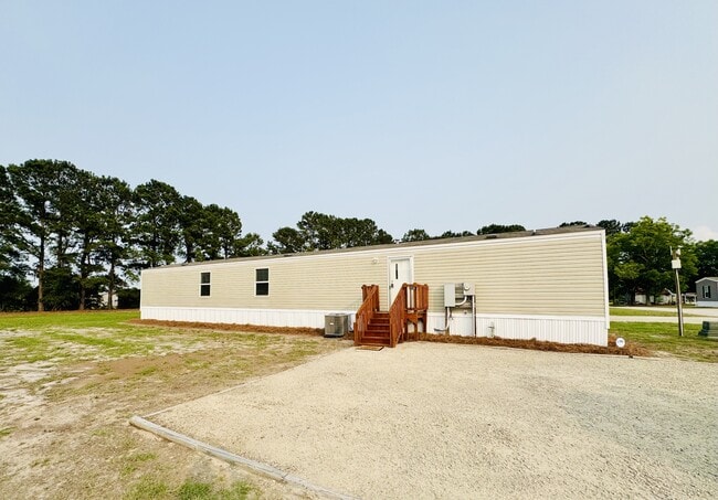 Photo - 108 Blissful Ct House