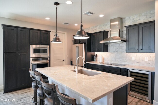 3261 Huckleberry Wy