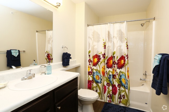 3BR, 2.5BA - 1591sf Euphoria- Master Bedroom