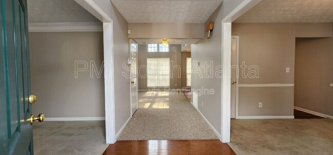 Photo - 2330 Burdett Ridge Dr