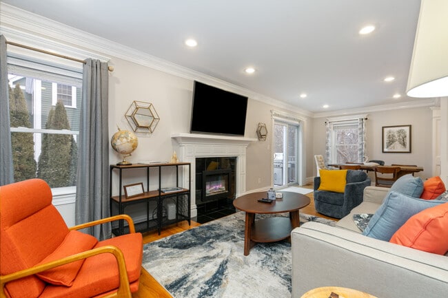 Building Photo - 3 Chapel Way Unit ID1387521P